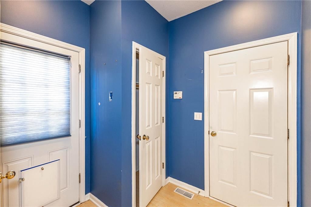 8431 W 156th Terrace — photo 11