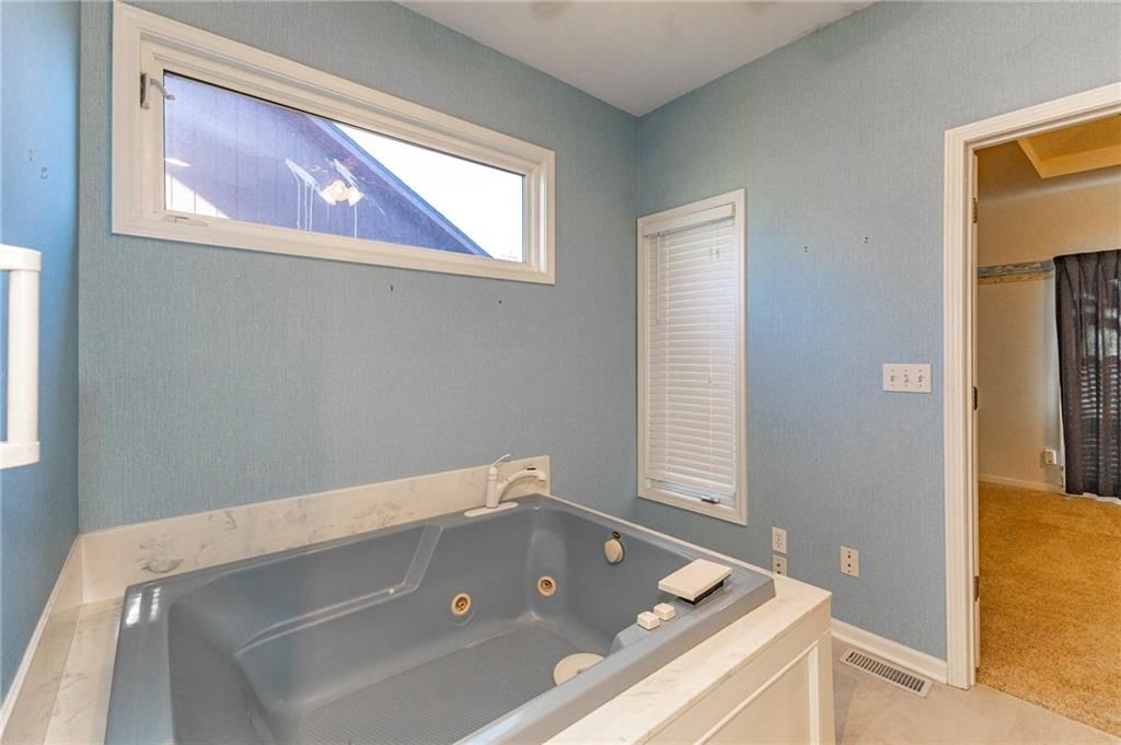 8431 W 156th Terrace — photo 20
