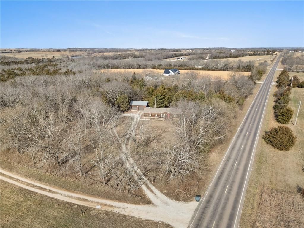 1670 Vermont Road — photo 3
