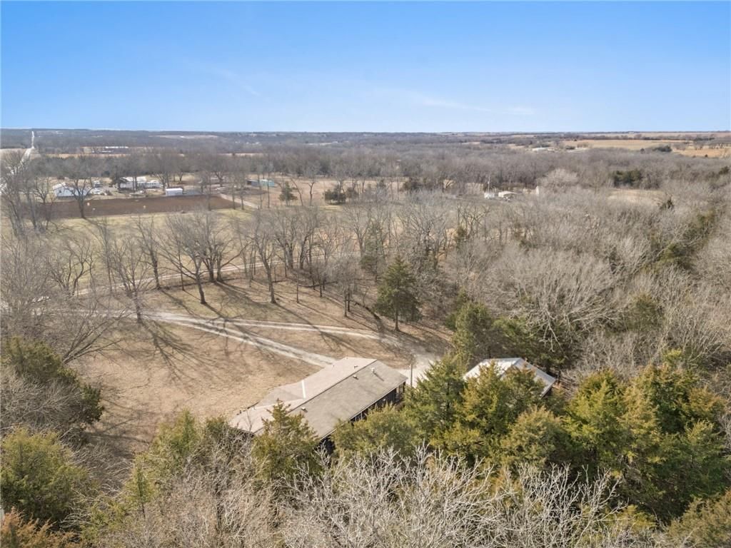 1670 Vermont Road — photo 8