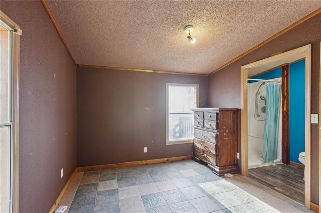 1670 Vermont Road — photo 39