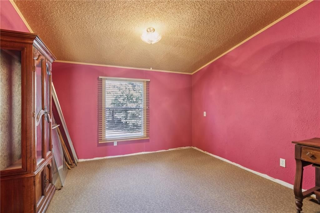 1670 Vermont Road — photo 41