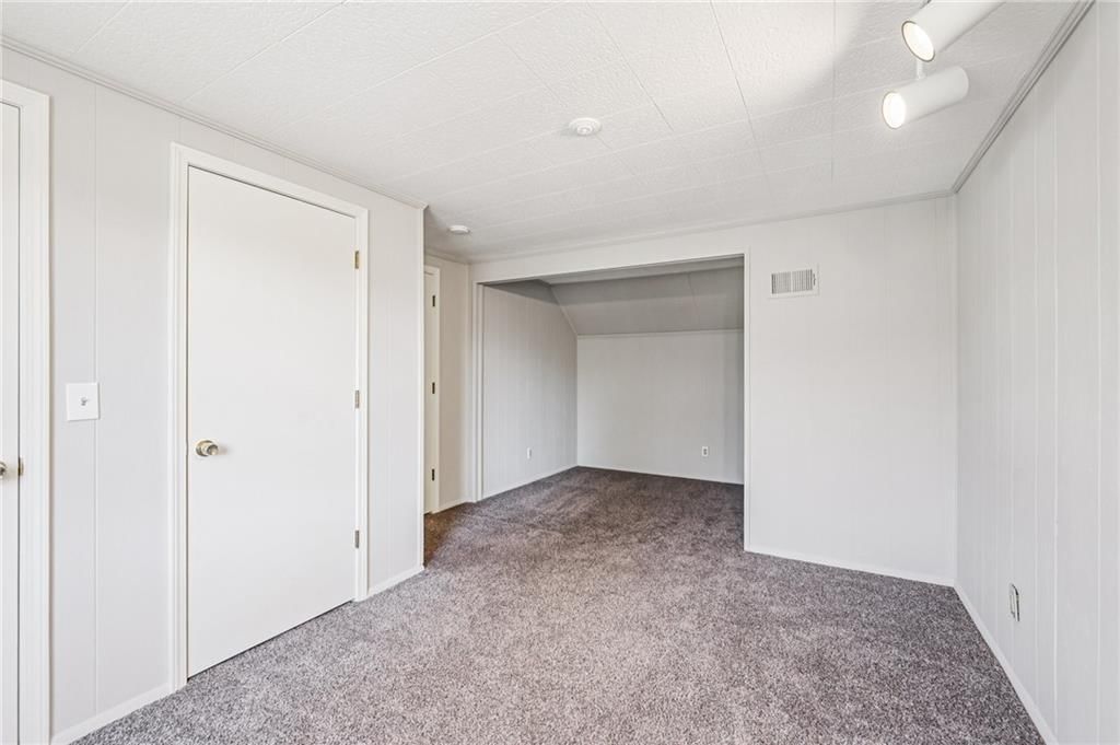 9944 Melrose Street — photo 20