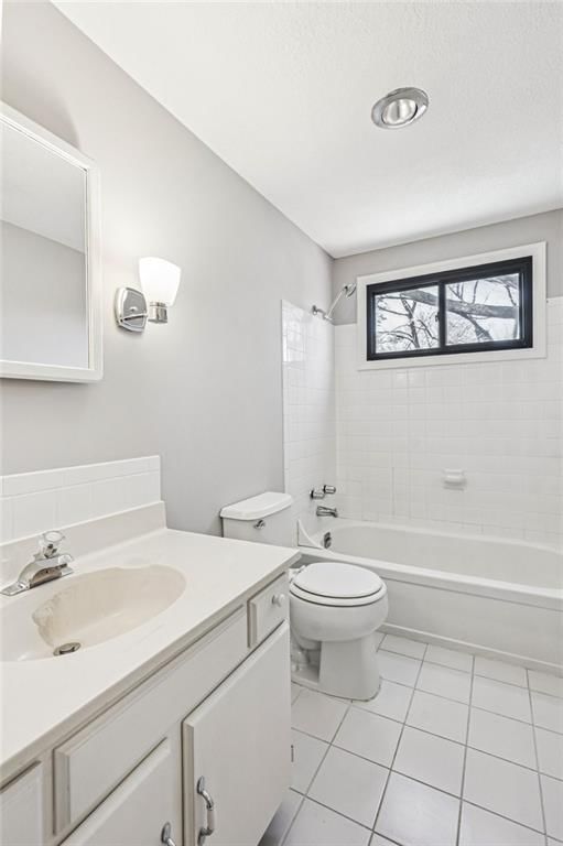 9944 Melrose Street — photo 24
