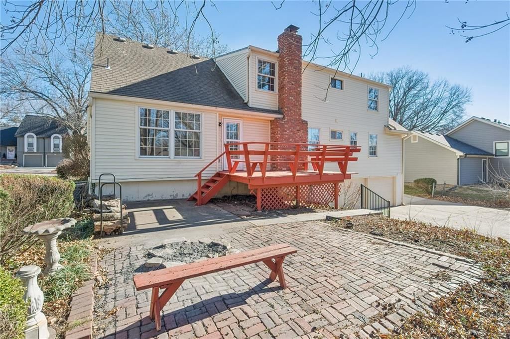 9944 Melrose Street — photo 28