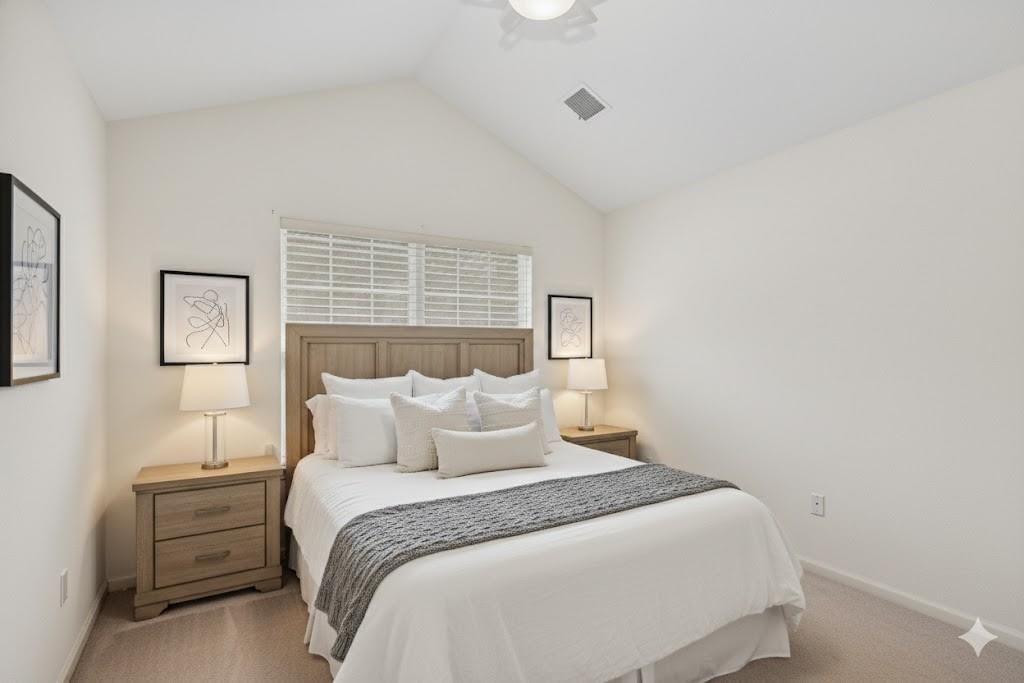 923 NE Devon Drive — photo 12