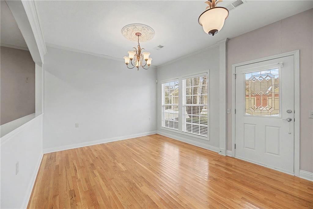 5413 W 145th Terrace — photo 4