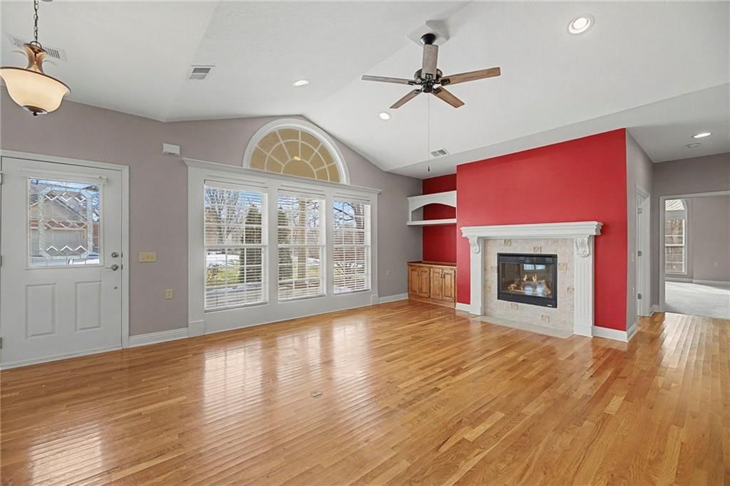 5413 W 145th Terrace — photo 12