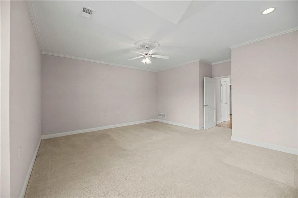 5413 W 145th Terrace — photo 24