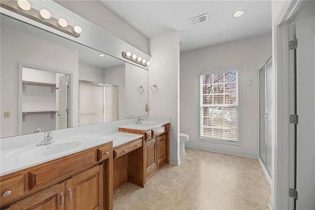 5413 W 145th Terrace — photo 28