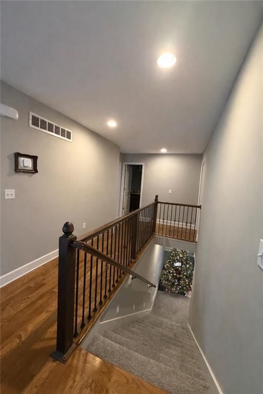 342 ARMOUR Avenue — photo 8
