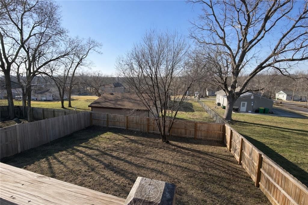 342 ARMOUR Avenue — photo 16