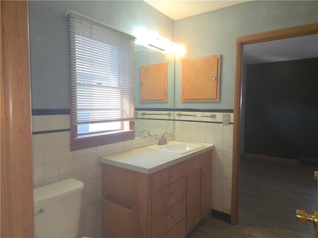 200 Ruby Street — photo 32