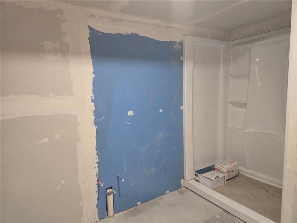 200 Ruby Street — photo 38