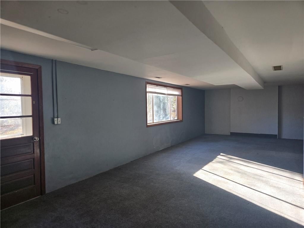 200 Ruby Street — photo 39