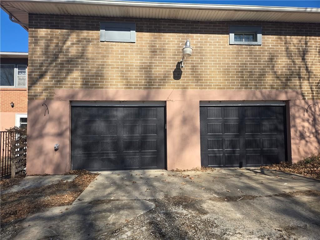 200 Ruby Street — photo 45