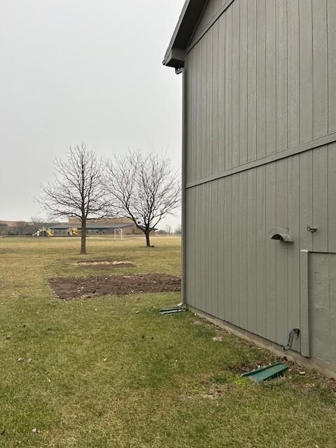 565 S Cedar Street — photo 9
