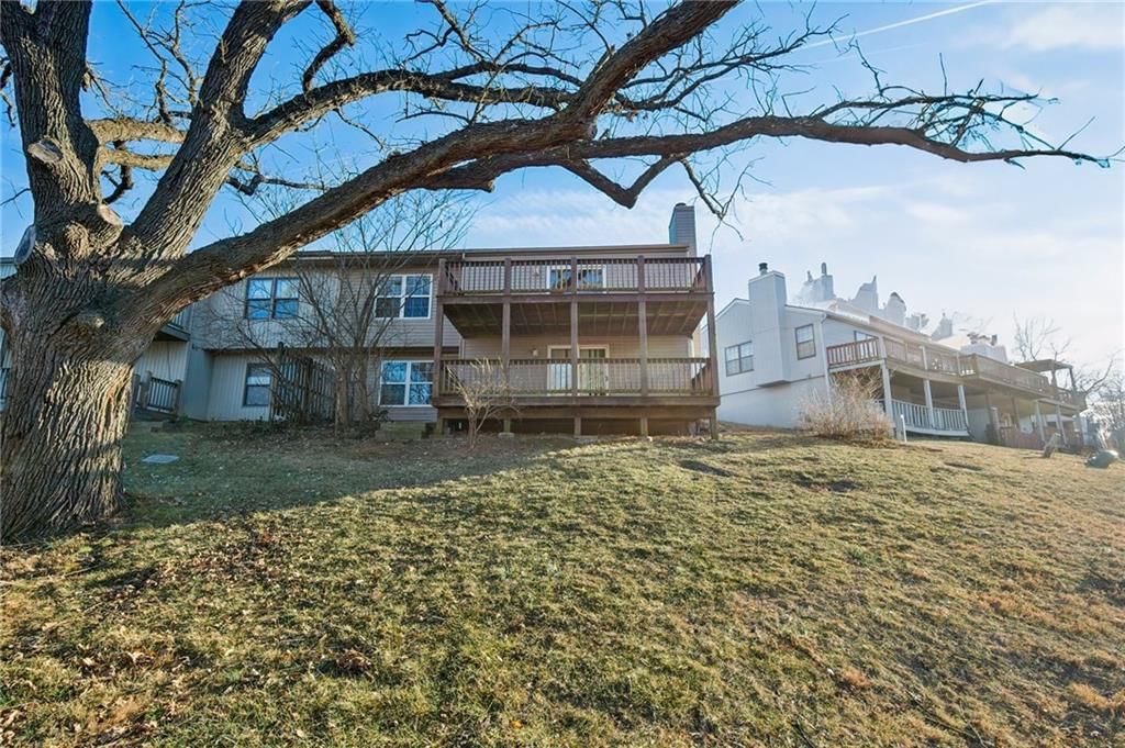 7044 N Askew Avenue — photo 3
