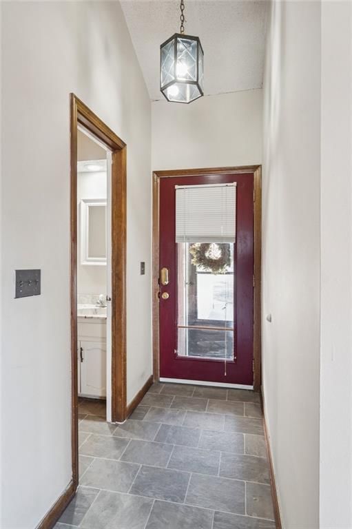 7044 N Askew Avenue — photo 6