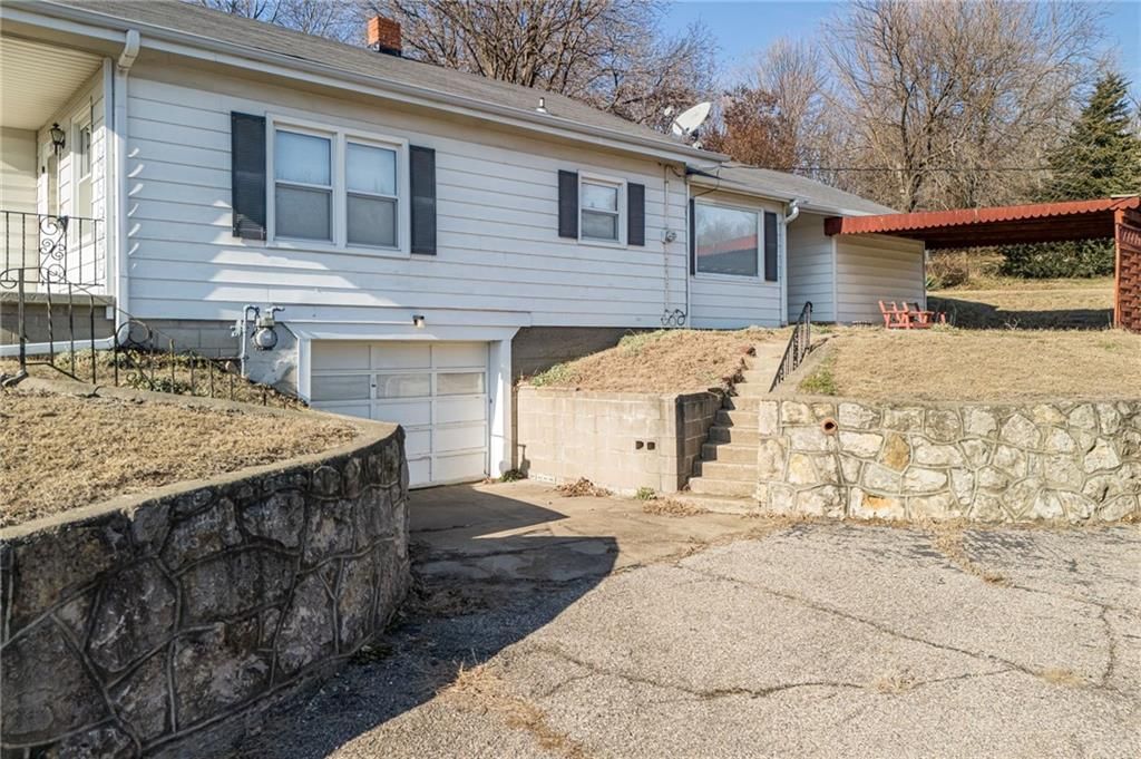 707 Court Street — photo 3