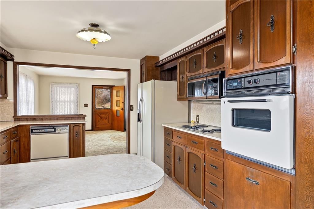 707 Court Street — photo 11