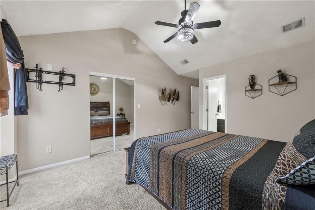6125 NE Moonstone Court — photo 16