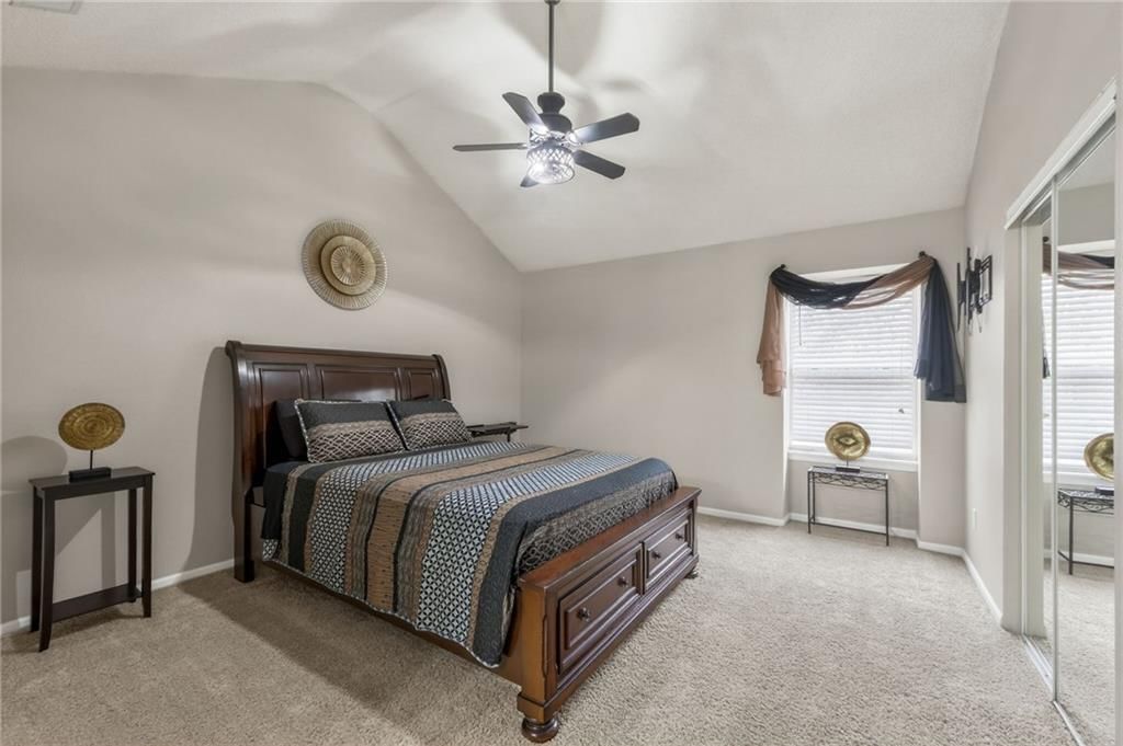 6125 NE Moonstone Court — photo 18