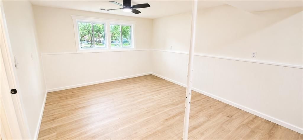 312 W Martin Street — photo 10