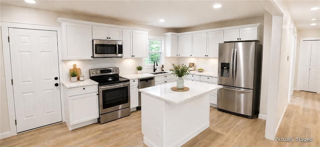 312 W Martin Street — photo 20