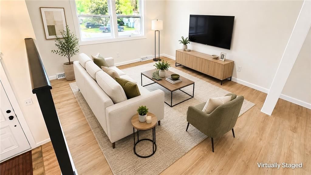 312 W Martin Street — photo 23