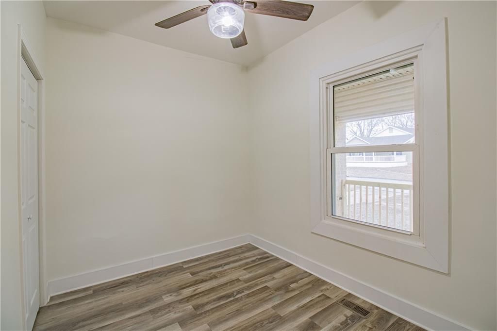 432 E Market Street — photo 11