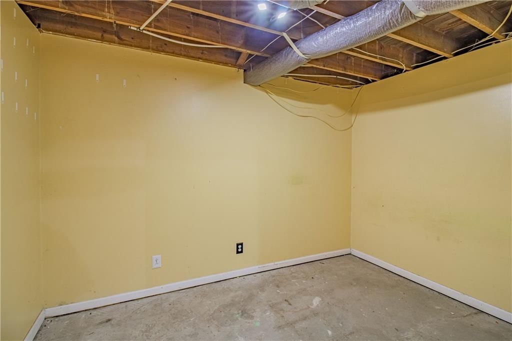 432 E Market Street — photo 27