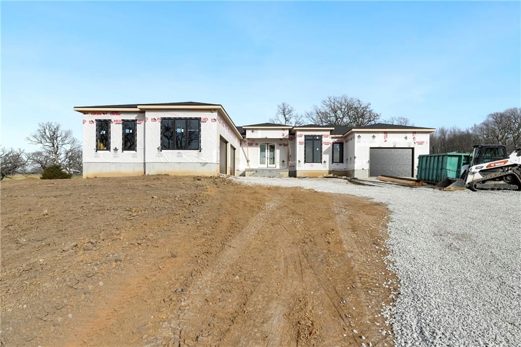 32200 E Outer Belt Road — photo 2
