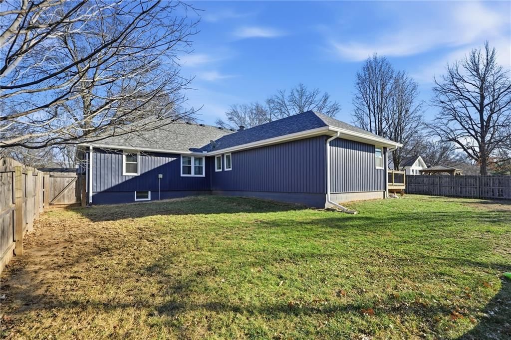 8100 Tomahawk Road — photo 40