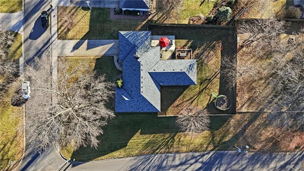 8100 Tomahawk Road — photo 42