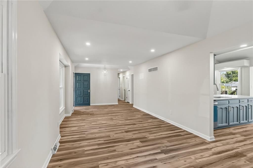 9825 Potter Circle — photo 12