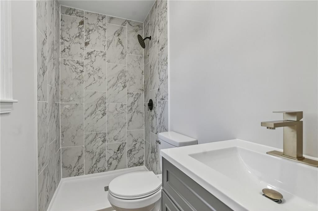9825 Potter Circle — photo 24