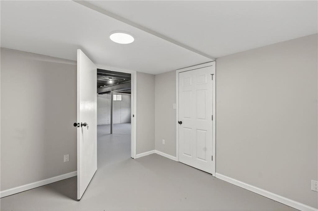9825 Potter Circle — photo 36