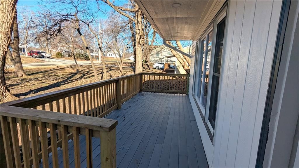 533 S Crane Street — photo 6