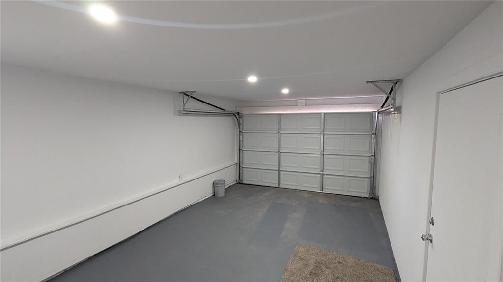533 S Crane Street — photo 27