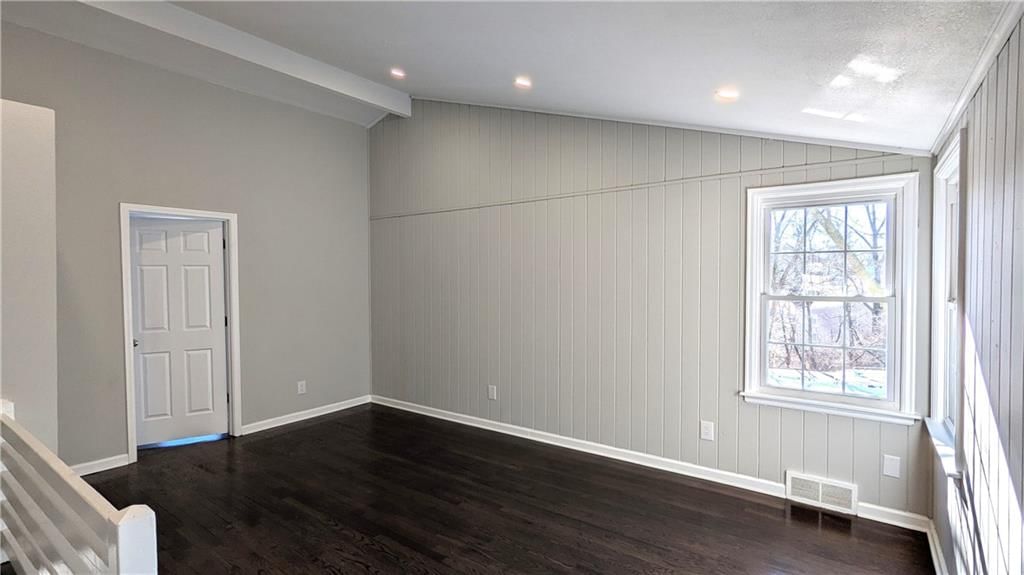 533 S Crane Street — photo 30