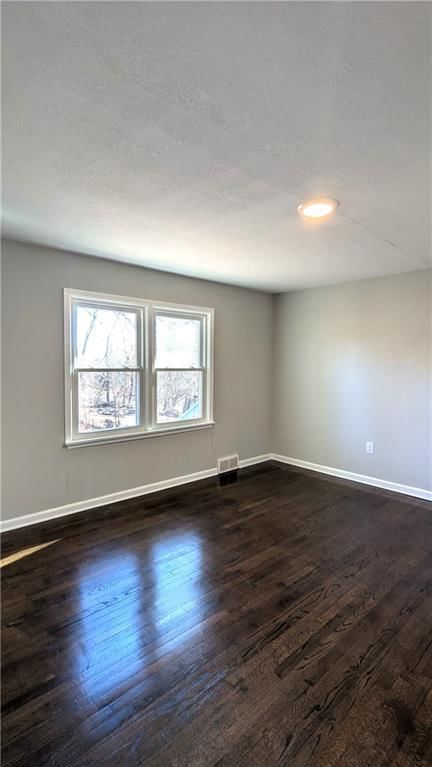 533 S Crane Street — photo 32