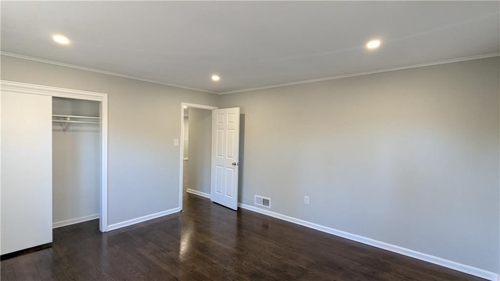 533 S Crane Street — photo 38