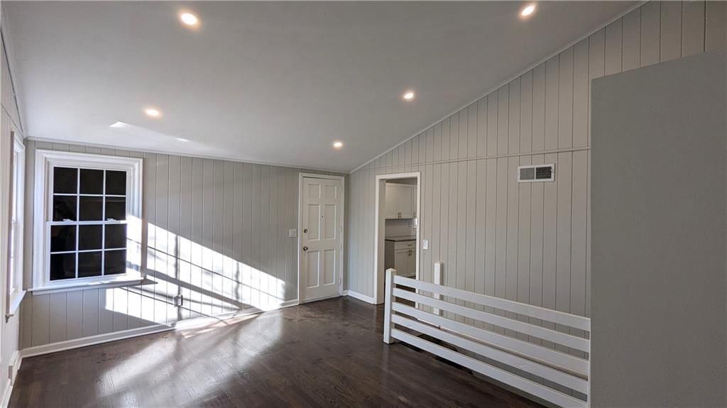 533 S Crane Street — photo 50