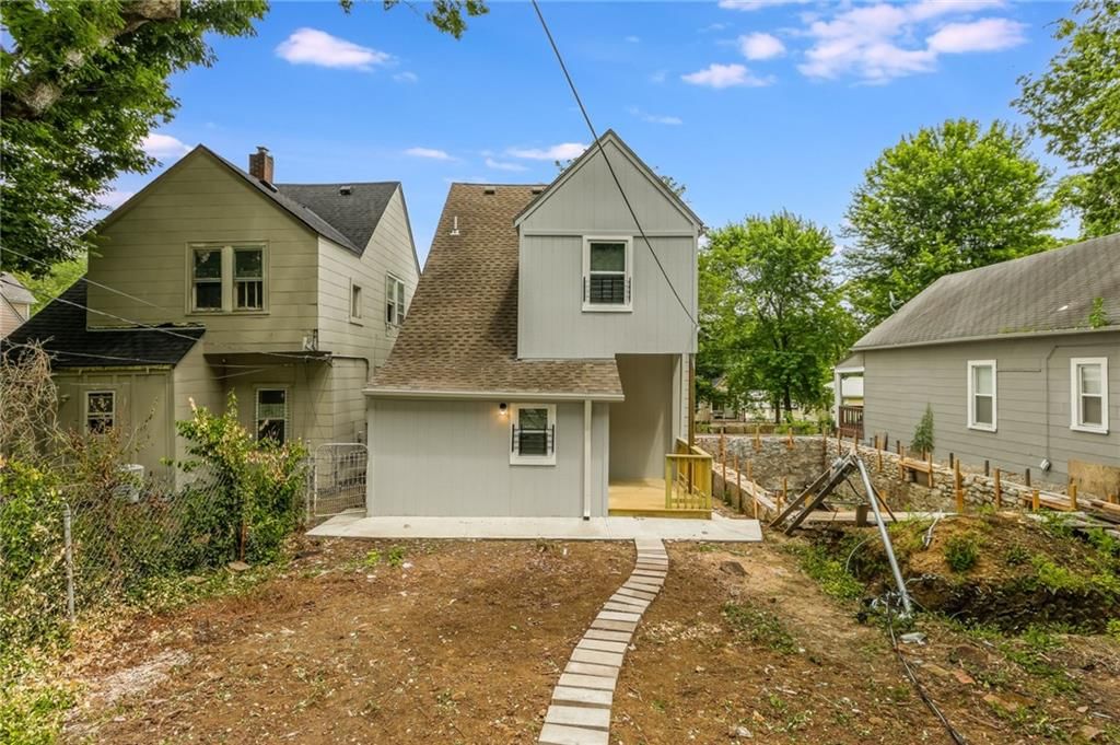 410 Kensington Avenue — photo 3