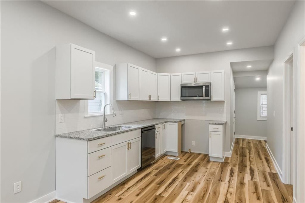 410 Kensington Avenue — photo 8