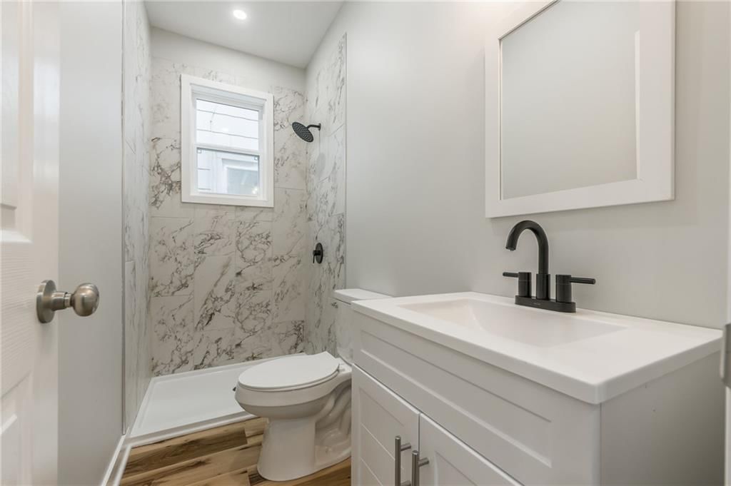 410 Kensington Avenue — photo 13
