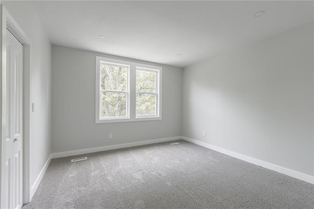 410 Kensington Avenue — photo 14