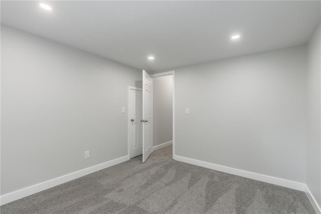410 Kensington Avenue — photo 20