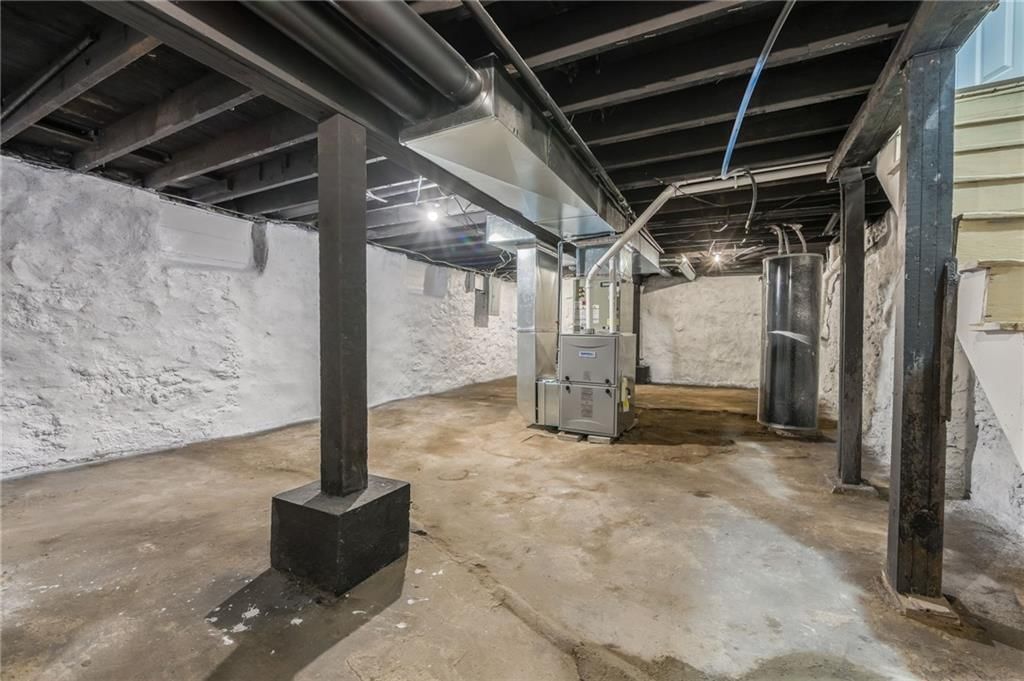 410 Kensington Avenue — photo 22
